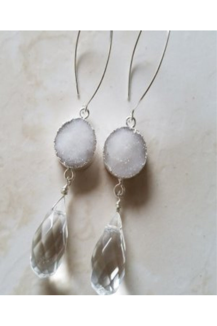 White and Silver Main