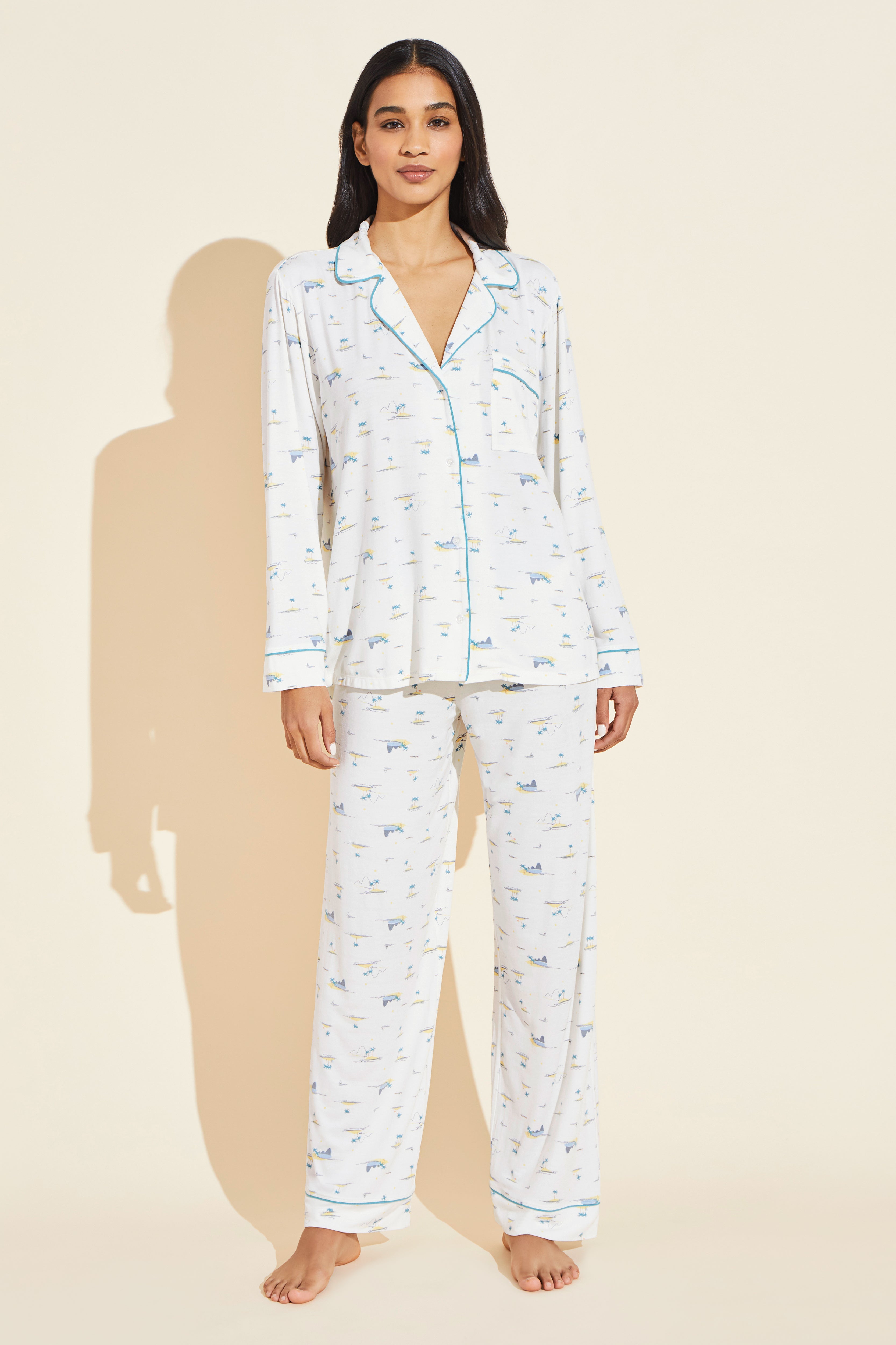 Ocean Bay/ off white Main