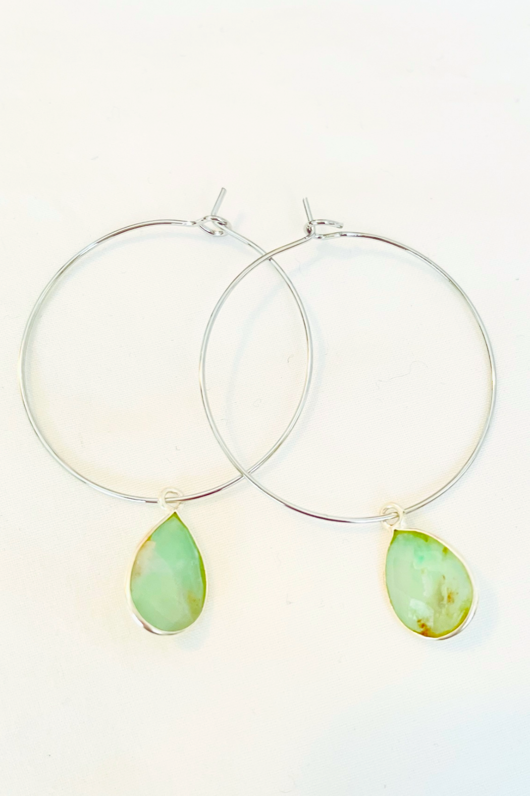 Chrysoprase/White Gold-filled Main