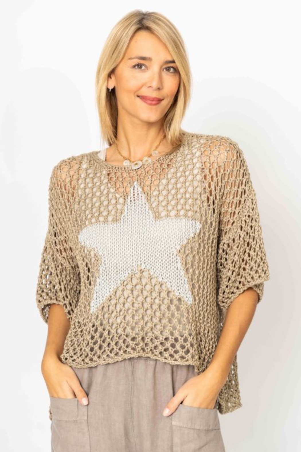 Beige/Silver Star Main