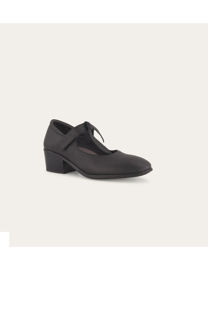 Black JET LEATHER Main