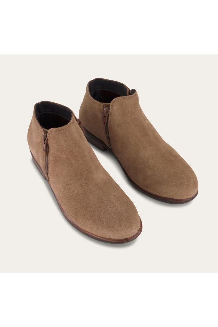 Acorn Suede