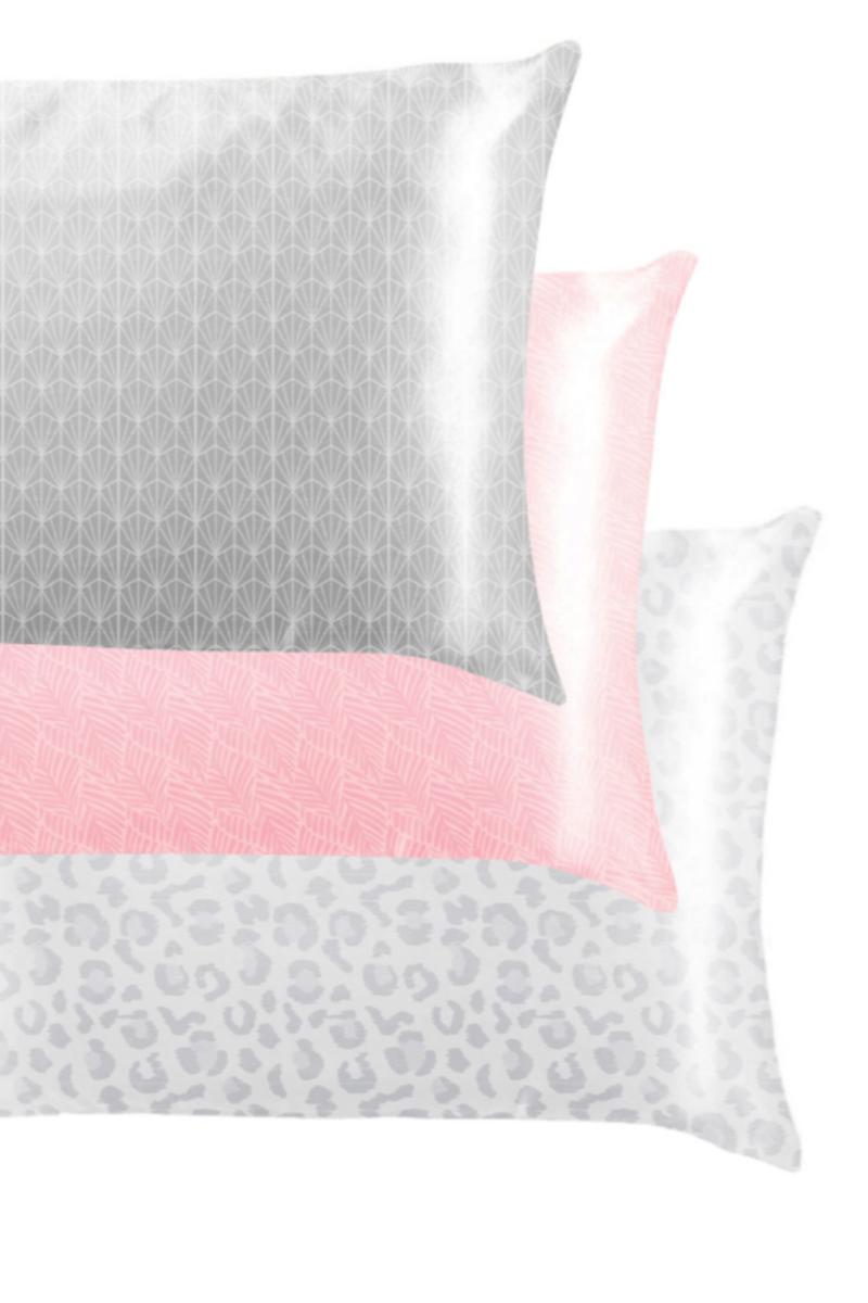 Silver animal cat nap