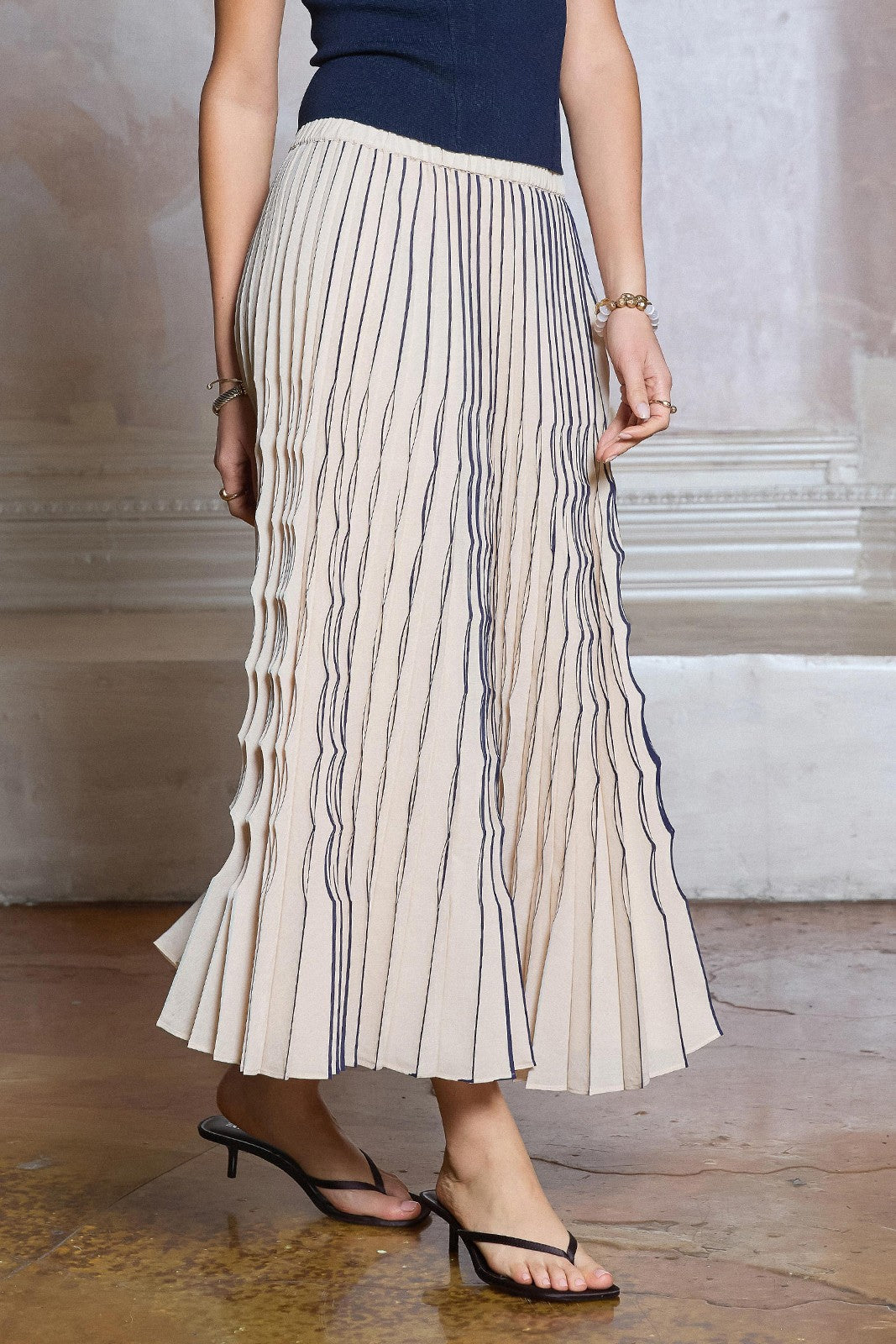 Current Air | Janice Pleated Midi Skirt | Sweetest Stitch Boutique RVA