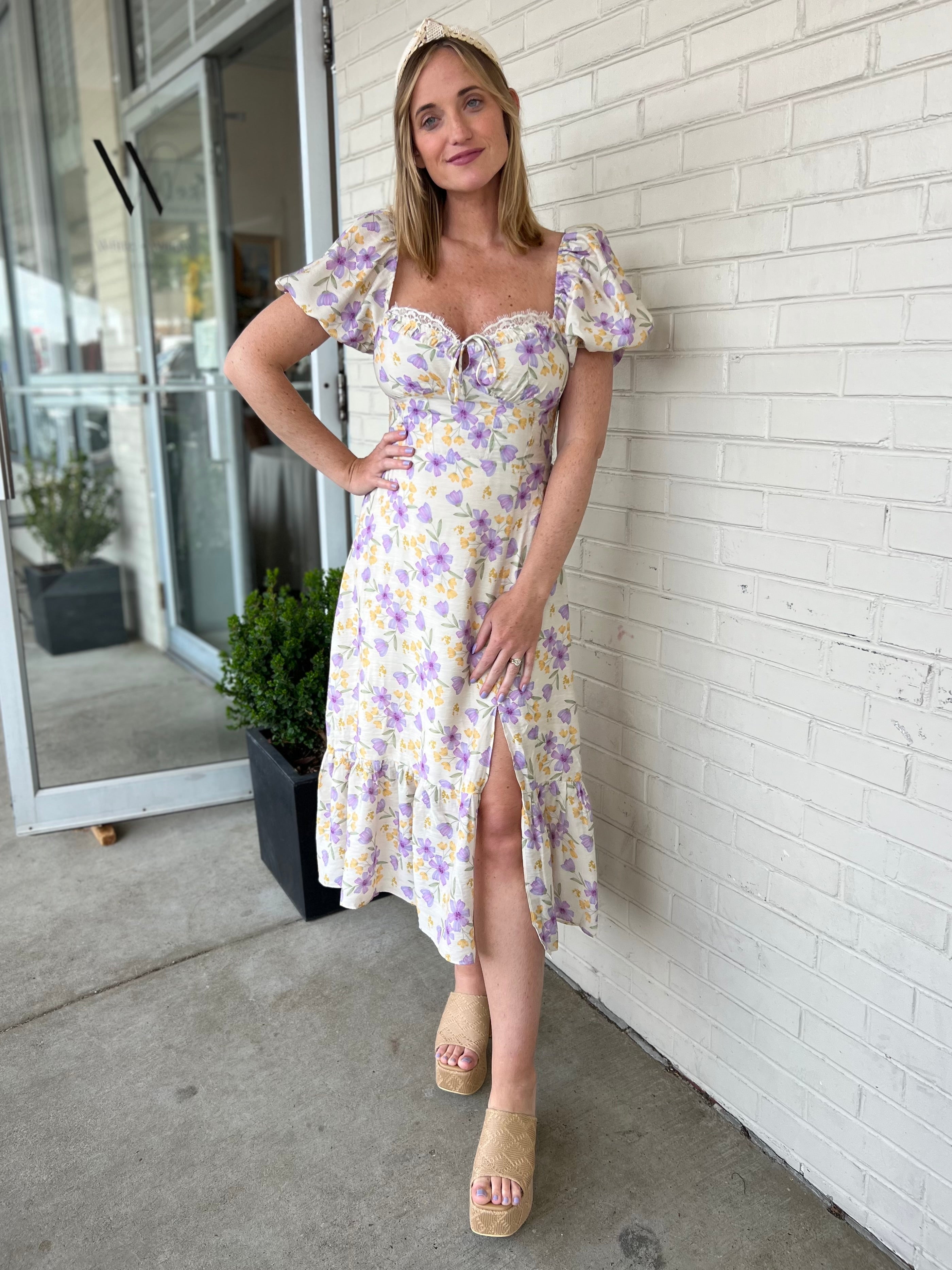 ASTR The Label | Maisie Floral Puff Sleeve Midi Dress | Swetest Stitch