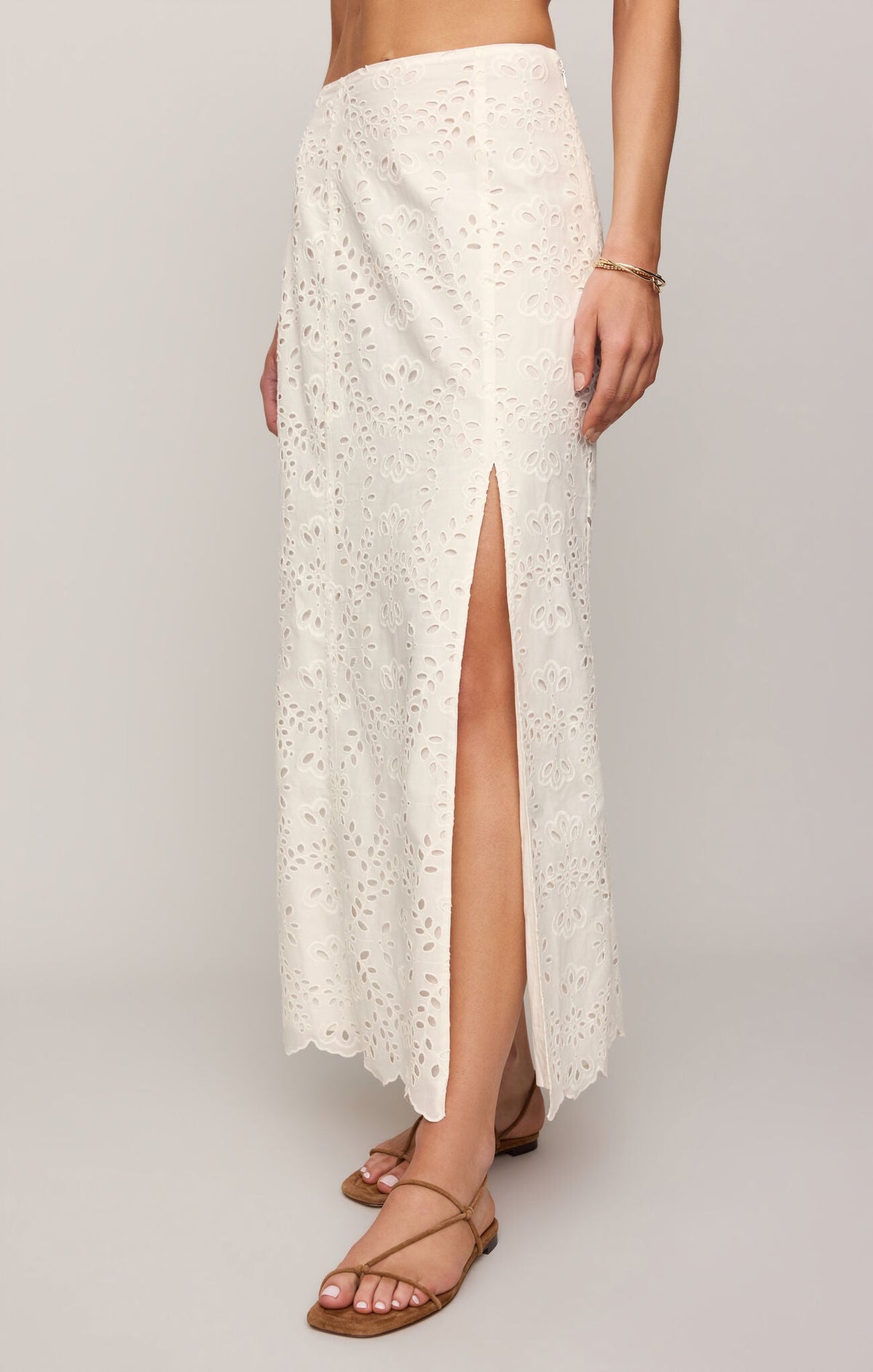 Z Supply | Emrie Eyelet Skirt | Sweetest Stitch Boutique Richmond