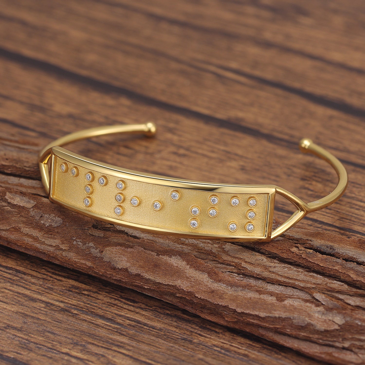 Touchstone Clarity Cuff Gold