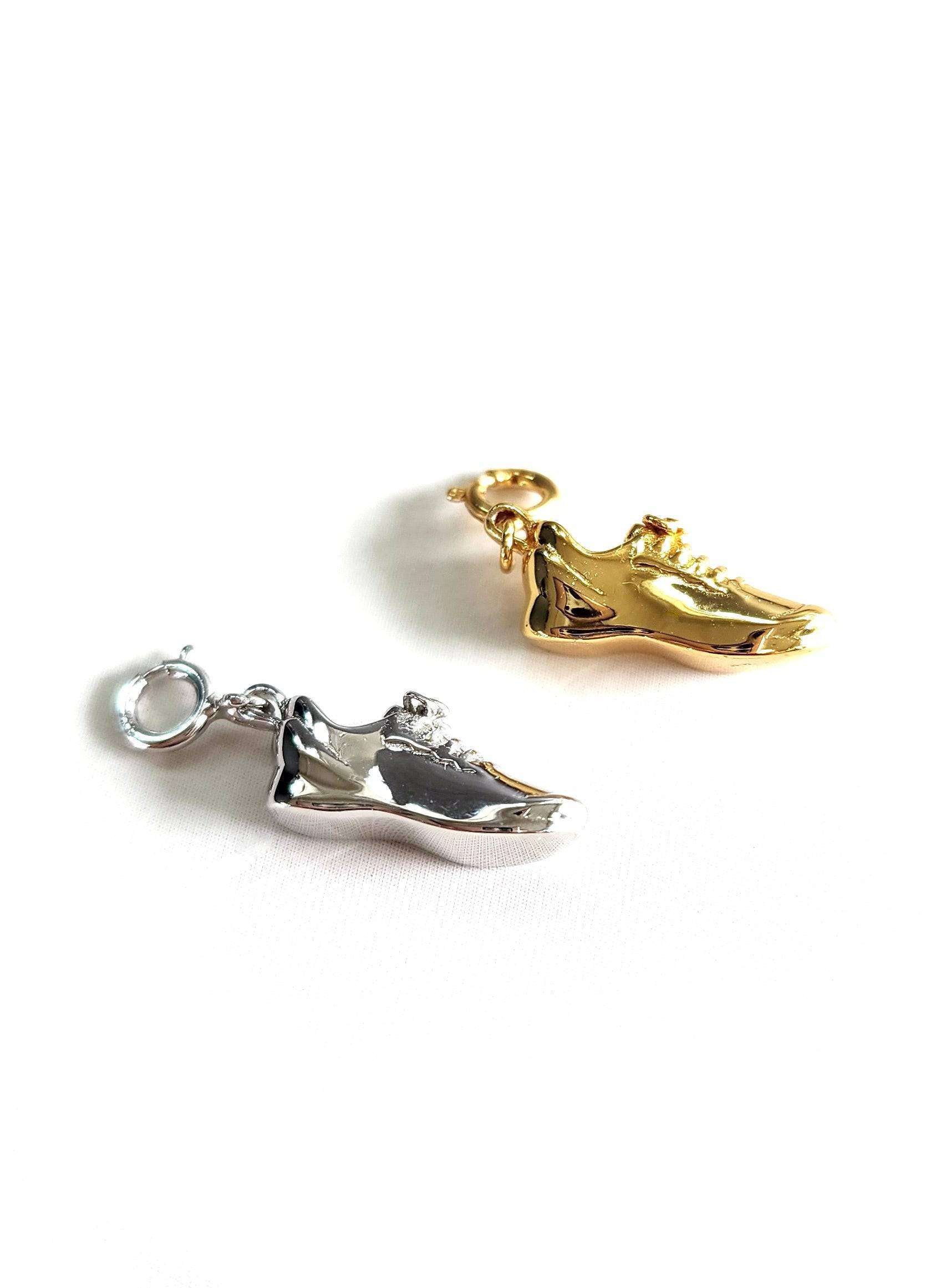 Clip on Shoe Charms shown in Gold and Silver
