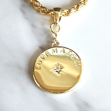 LoveMatch Tennis Heart Disc Charm Gold