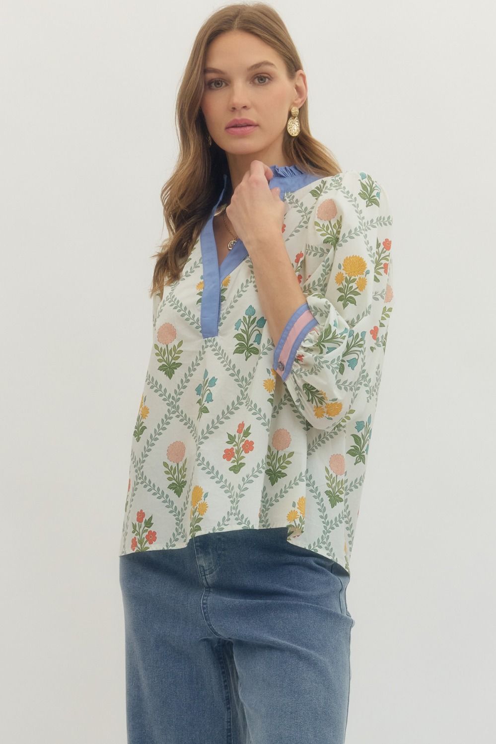 Entro | Bree Floral V-Neck Top | Sweetest Stitch Boutique Richmond