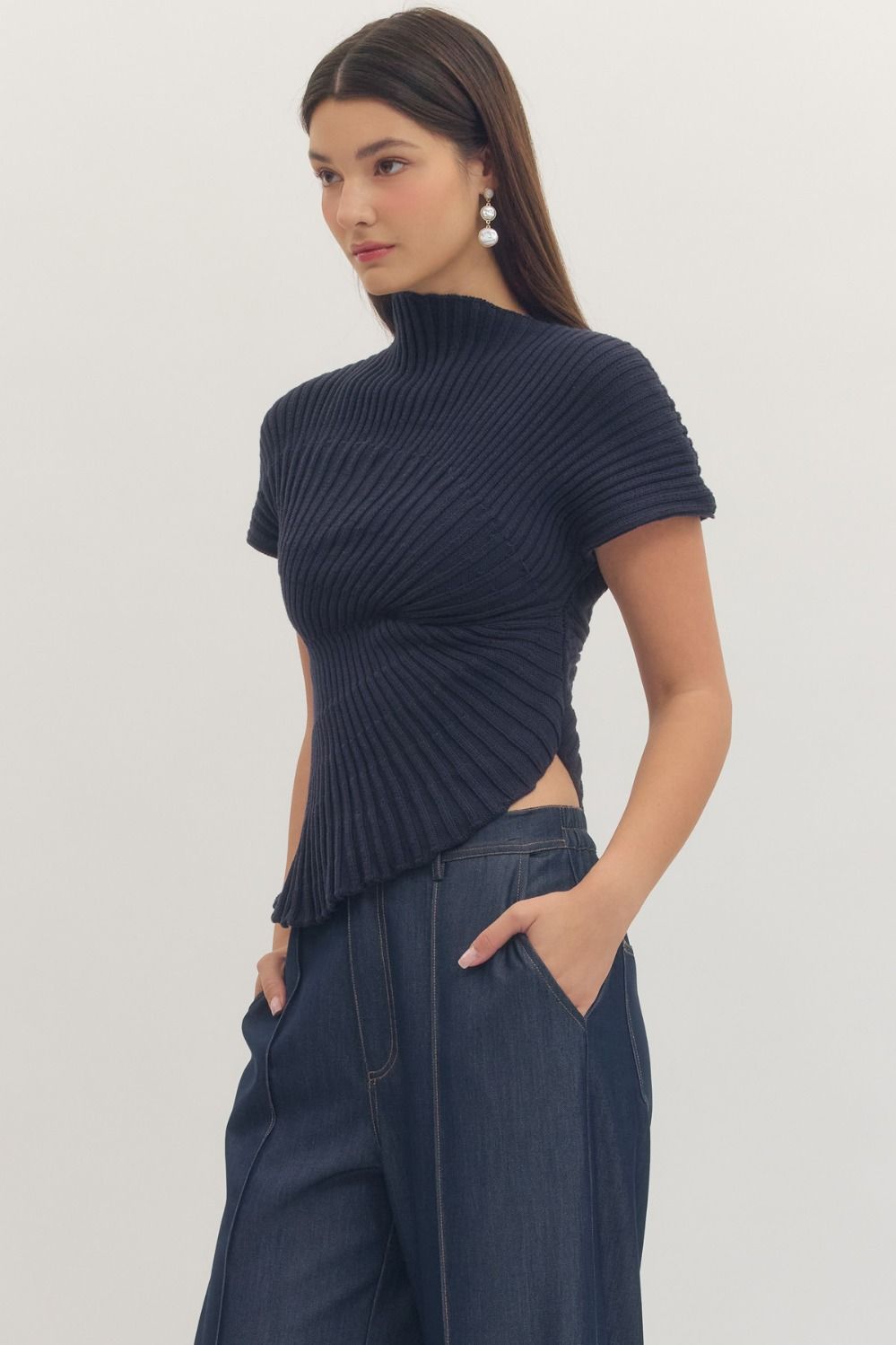 Entro | Lily Knit Mock Neck Top | Sweetest Stitch Boutique Richmond