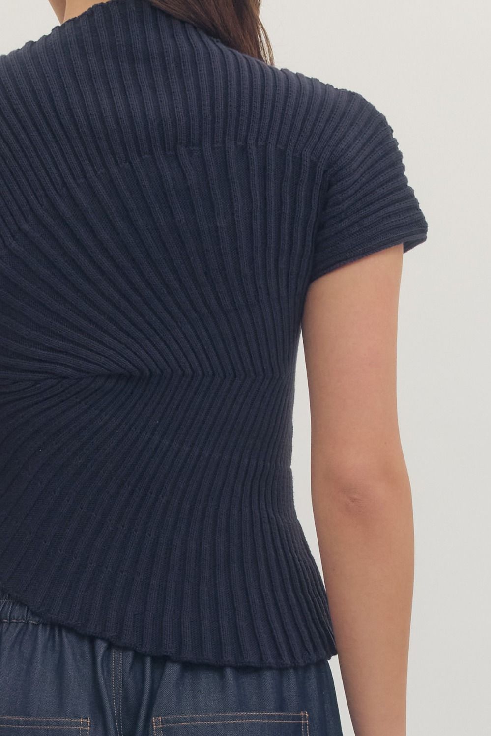 Entro | Lily Knit Mock Neck Top | Sweetest Stitch Boutique Richmond