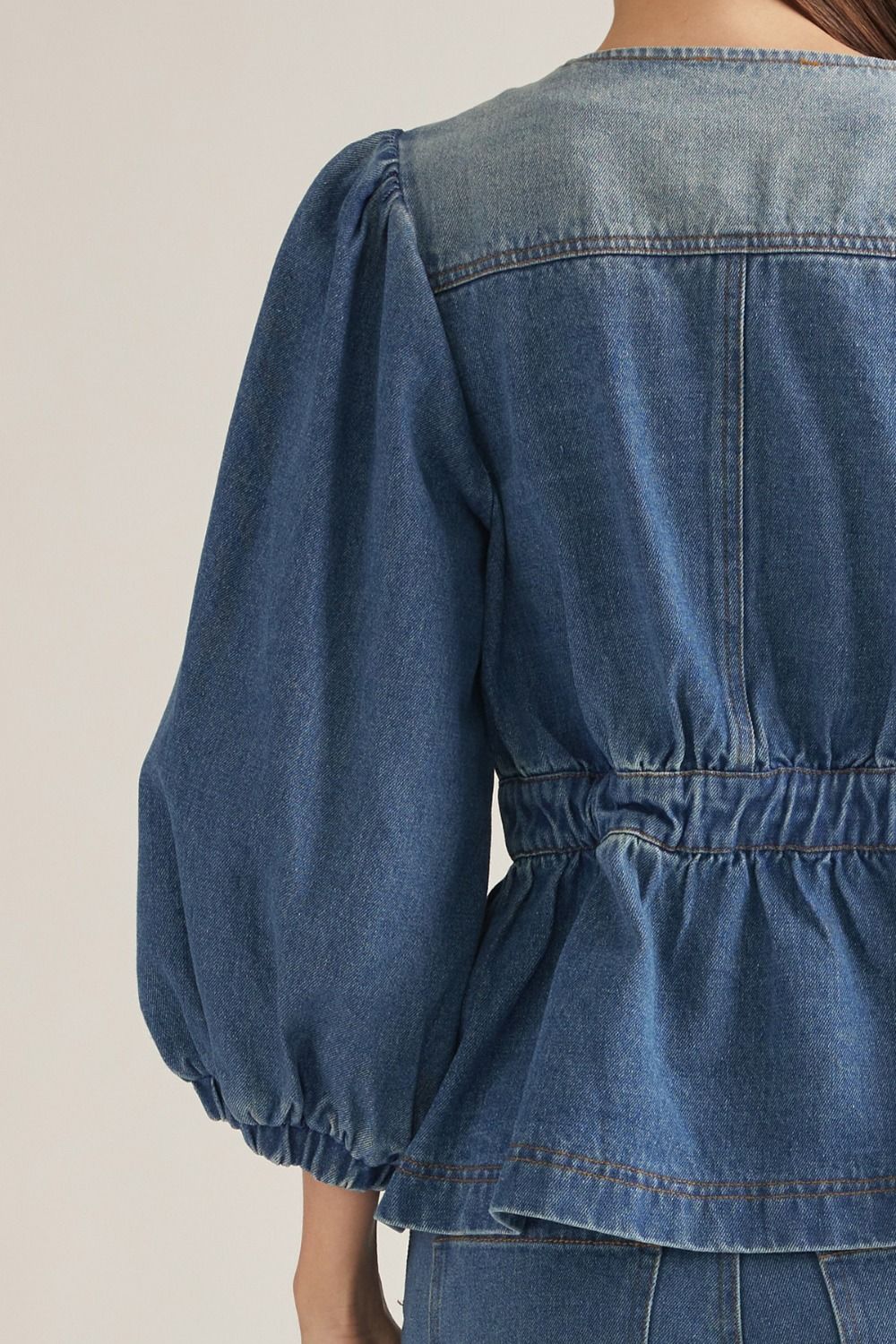 Entro | Alexis Denim Top | Sweetest Stitch Best Boutique Richmond VA