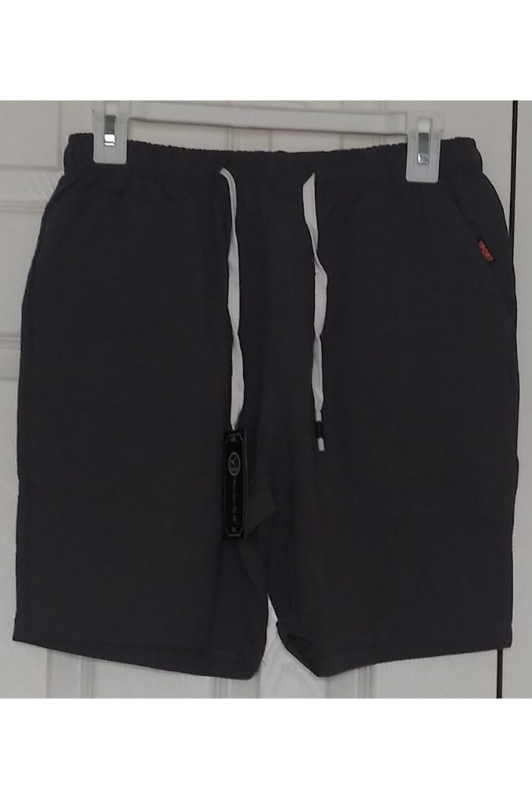 Grey Main