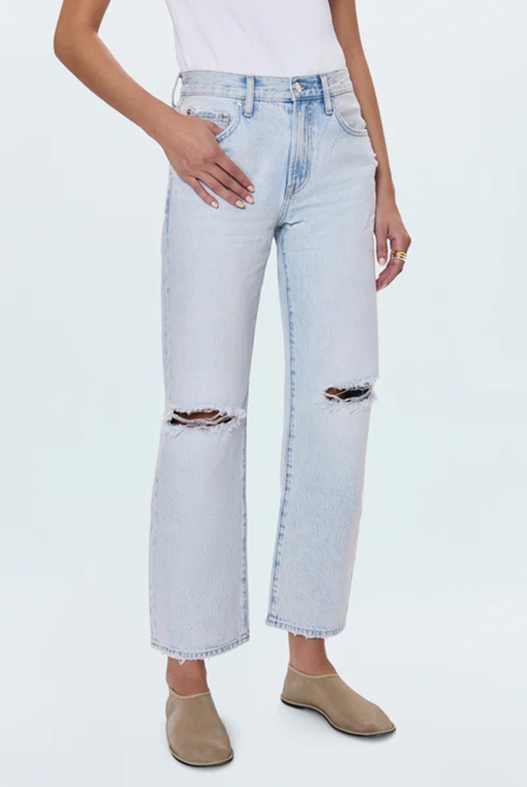 Solstice Distressed Main