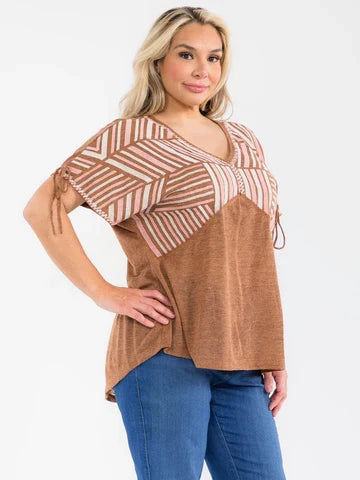 Women's Plus Size Short Sleeve V-Neck Embroidery Tunic Blouse