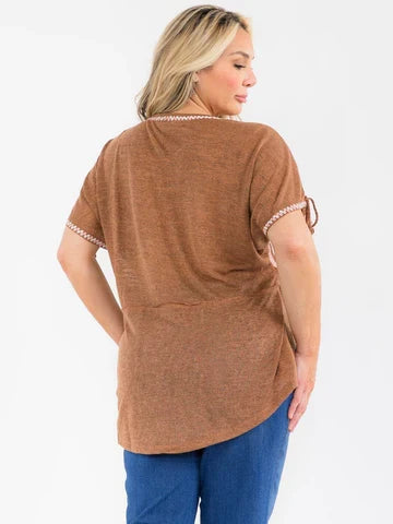 Women's Plus Size Short Sleeve V-Neck Embroidery Tunic Blouse