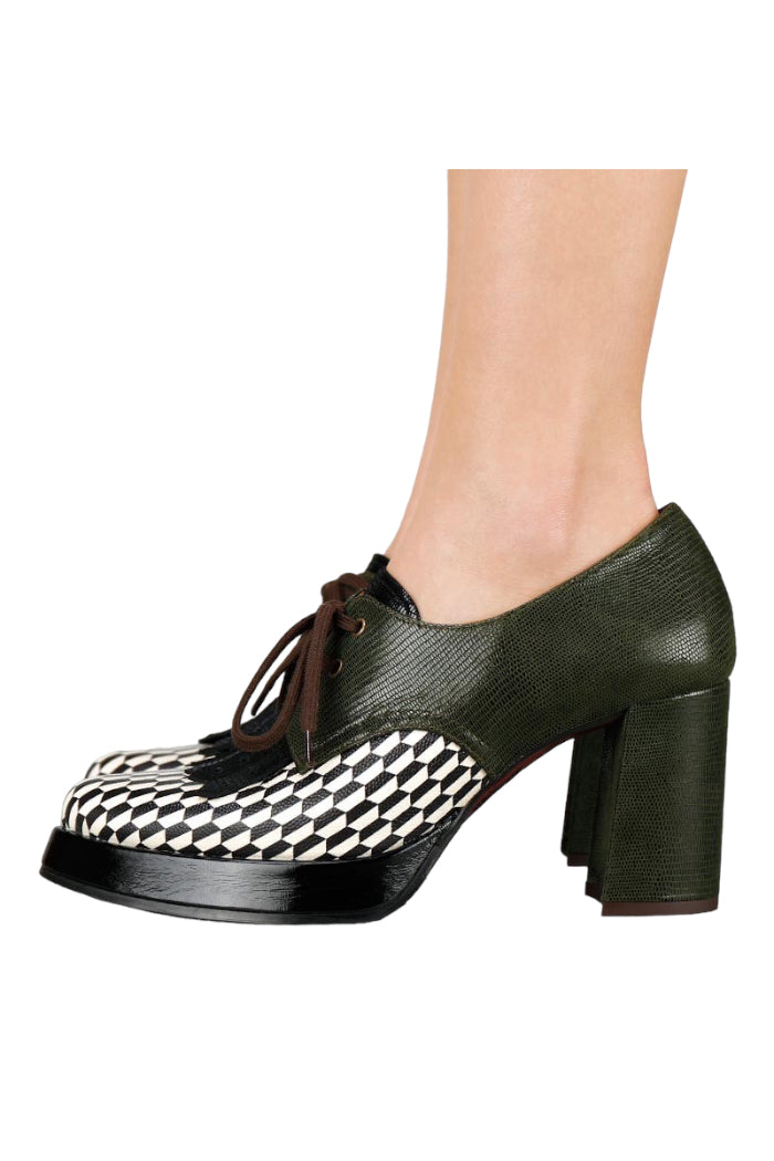 Colmeia B/W Jeep Miki Jeep Negro