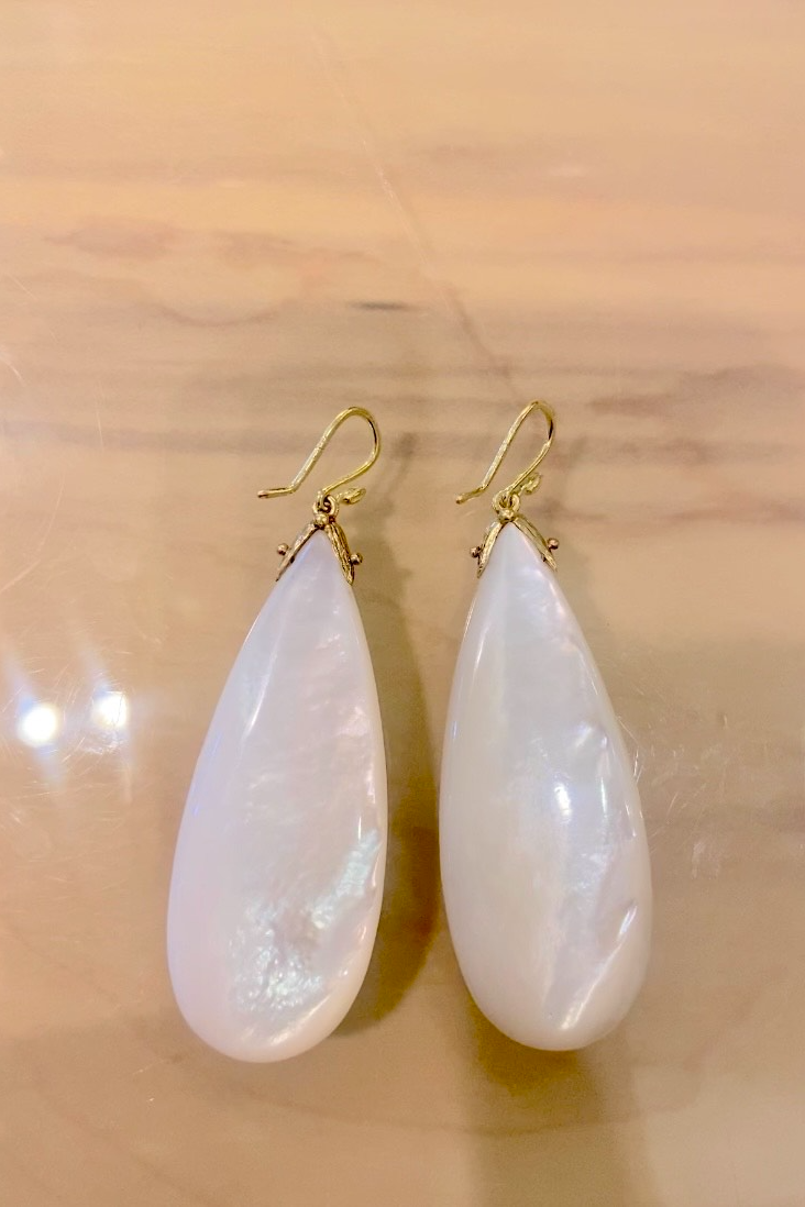 White Mother Of Pearl Main