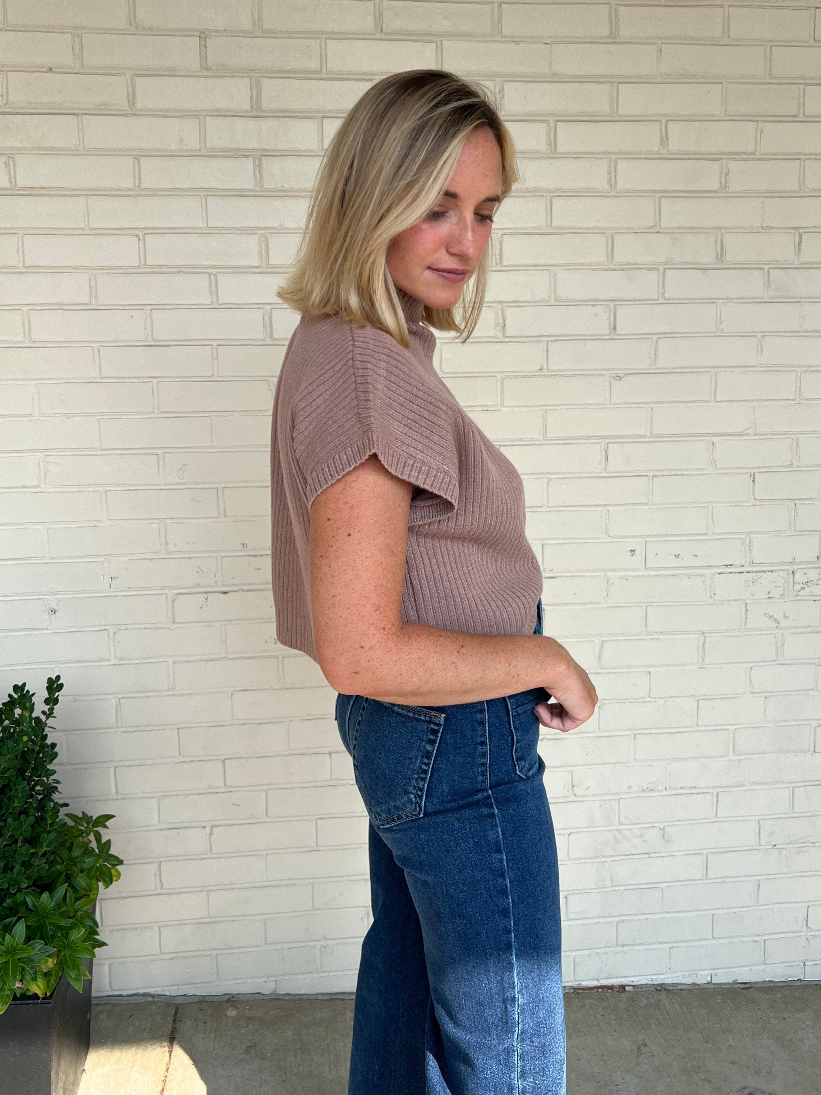 Entro | Taupe Knit Sleeveless Pocket Top | Sweetest Stitch