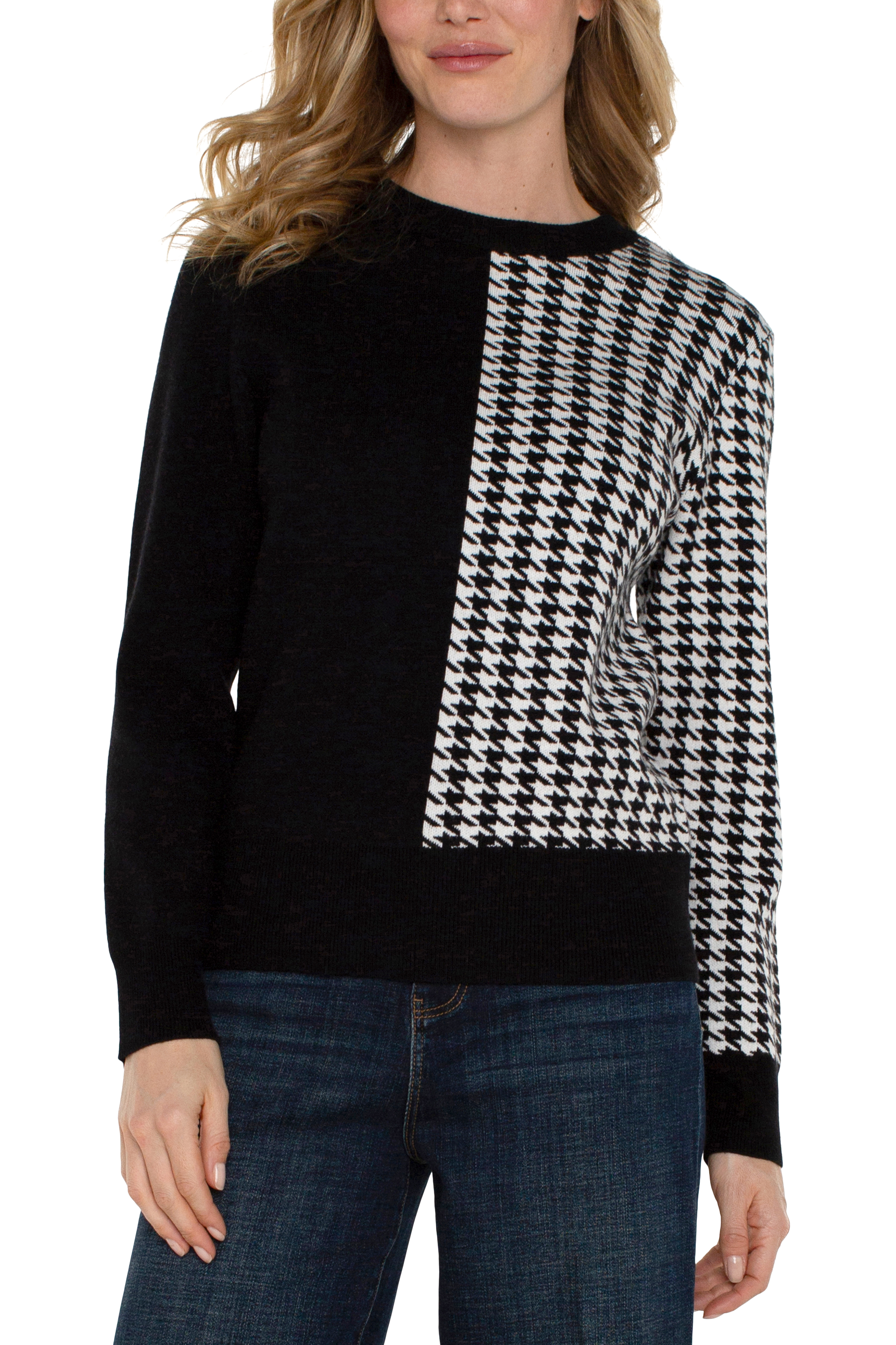 Black/White Houndstooth Main