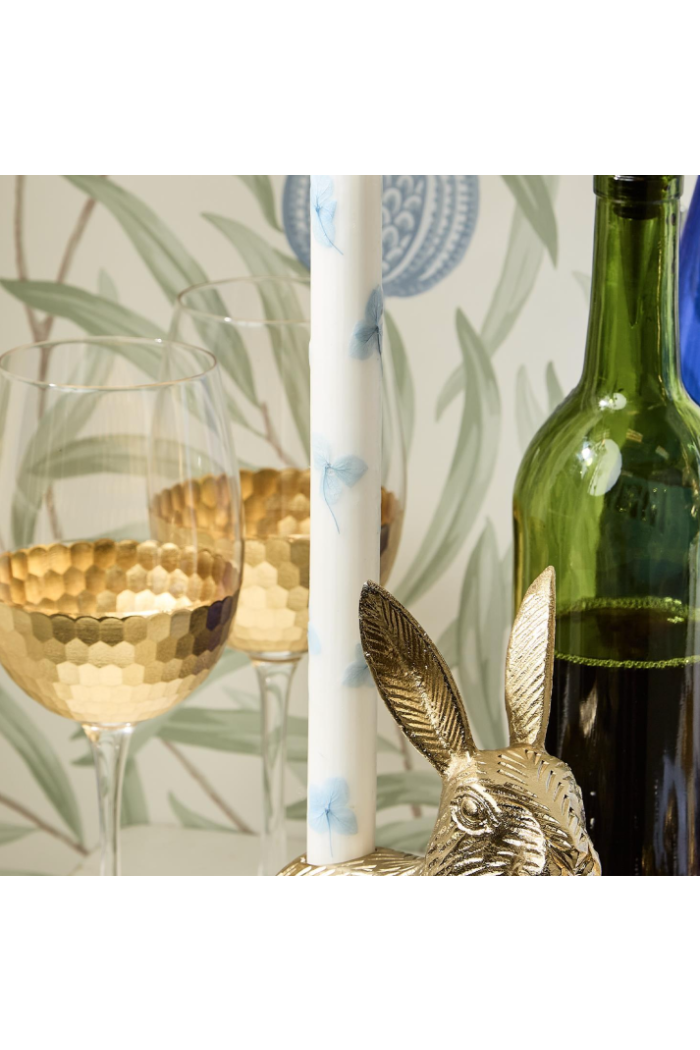 WHITE W/BLUE HYDRANGEA Main