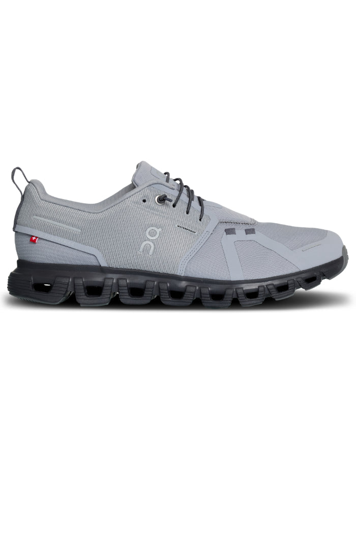 靴 On cloudtit The MITA x On Cloud 6 Coast blends function with quiet detail