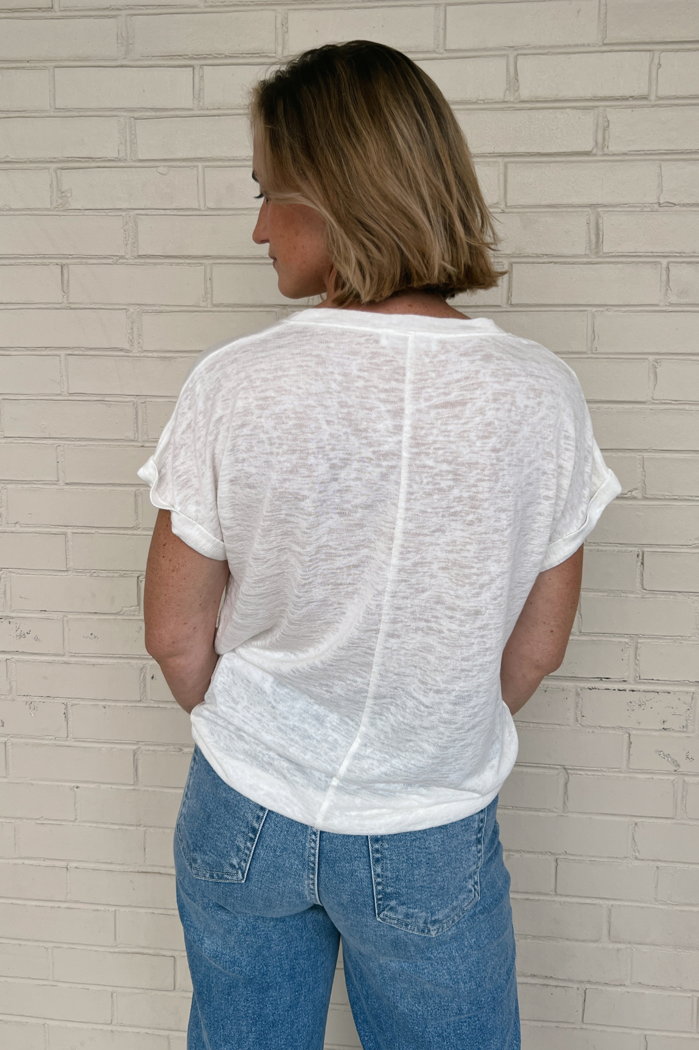 Wasabi and Mint | V-Neck Tee Ivory | Sweetest Stitch Richmond 