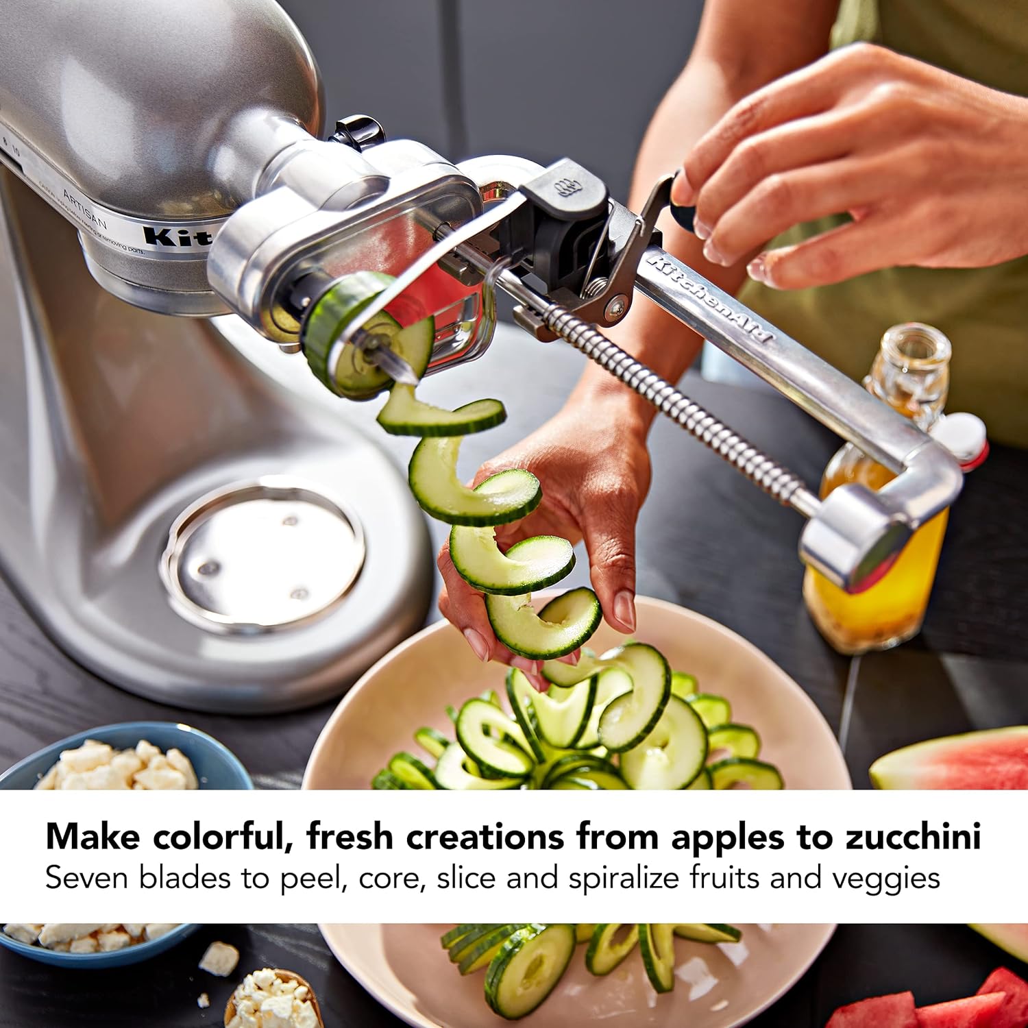 KitchenAid - How To Use The Large Core Slicing Blade For Spiralizer  Attachment 