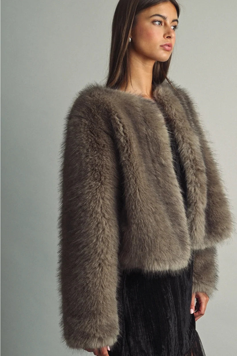 Miou Muse | Lottie Faux Fur Jacket | Sweetest Stitch Boutique Richmond