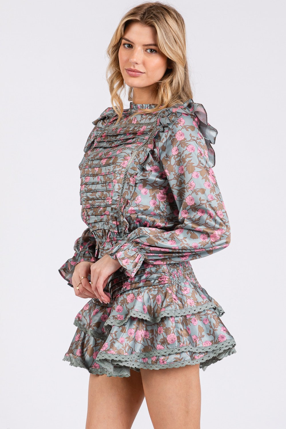 long sleeve skort dress Vintage Shop Long Sleeve Pleated Ruffle Top & Skort Set Large / Dark Mint