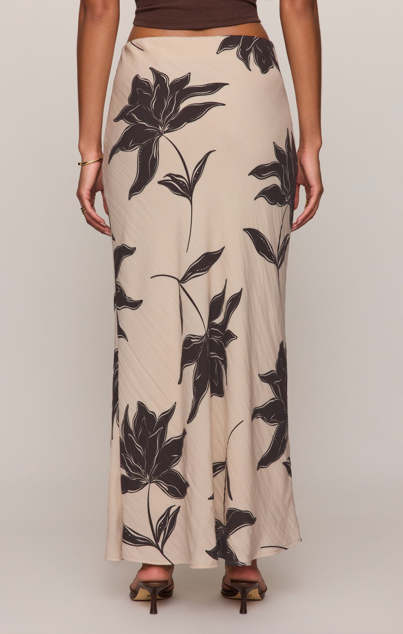 Z Supply | Europa Floral Skirt | Sweetest Stitch Boutique Richmond VA