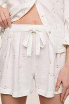 Summer Daisy White/Peach Dust