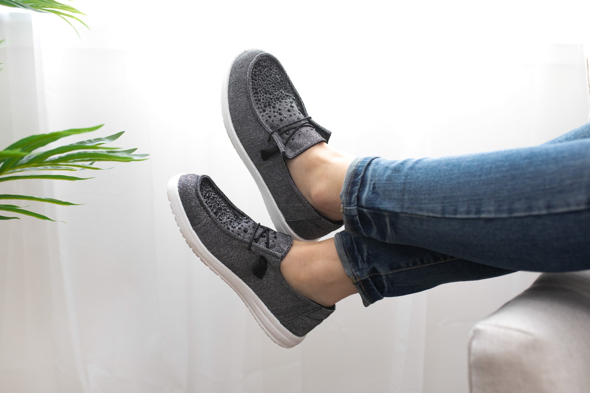 Maco Water Drop Sneaker in Black (Online Exclusive) – Shoptiques