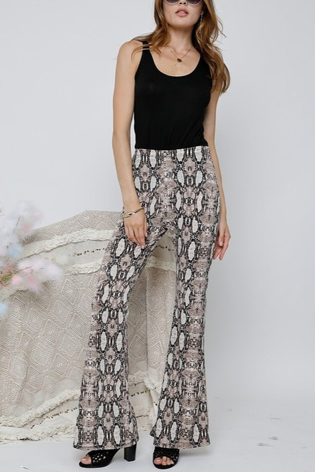 パンツ privte brand by sfs Snake Print Pants 2025年最新】private brand by s.f.sの人気アイテム - メルカリ